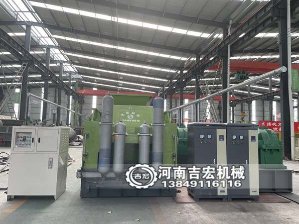 液壓對(duì)輥破碎機(jī)視頻_時(shí)產(chǎn)100噸瓜米石對(duì)輥制砂機(jī)生產(chǎn)現(xiàn)場視頻